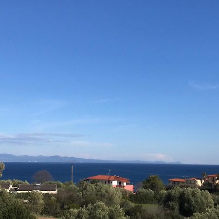 Delight House'S Hotell Afytos Exteriör bild